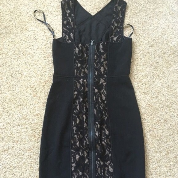 New BCBG Max Azria Black Lace Cocktail Dress Sz 6 - Picture 3 of 4